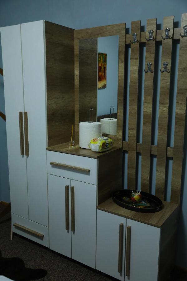 City Park Hostel Pristina Buitenkant foto